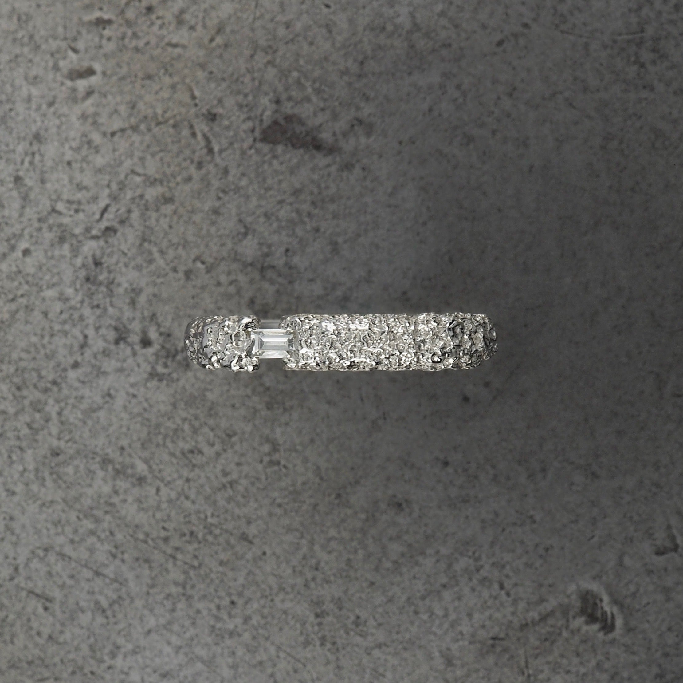 Montes ridge ring - yellow gold